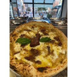 Pizza Dariuccio - Napoli Notte 2 Pizzeria Trattoria