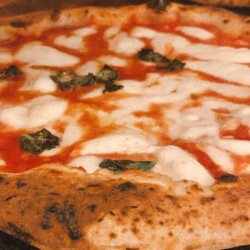 Pizza Margherita - Pizzeria del Portico