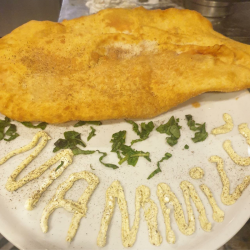 Pizza Fritta - Mammilù Cucina Tipica Napoletana