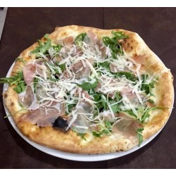 Pizza Rucolina - Pizzeria Jesce Sole
