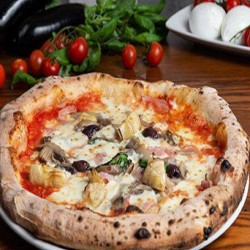 Pizza Capricciosa - Antica Pizzeria da Gennaro